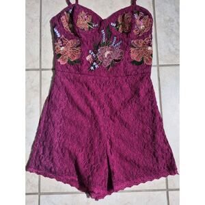 Guess Romper Womens Extra Large Lace Embroidered Floral Boho Fuchsia XS NWT